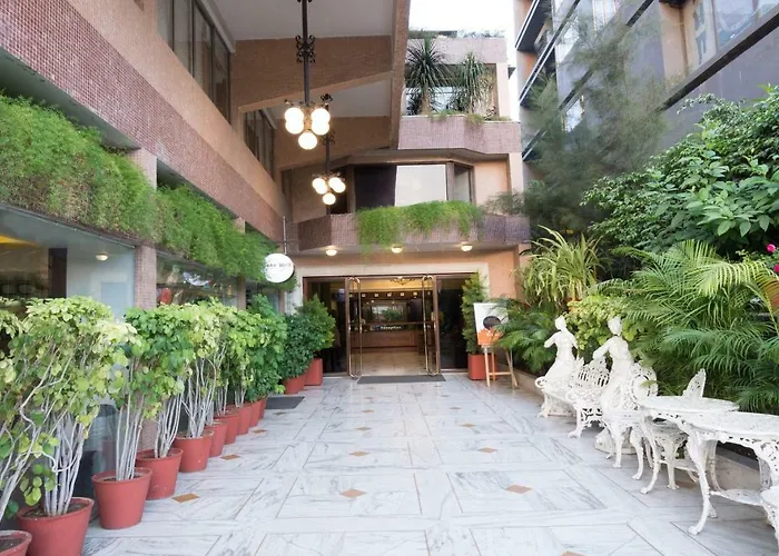 Hotel Crown Palace Indore